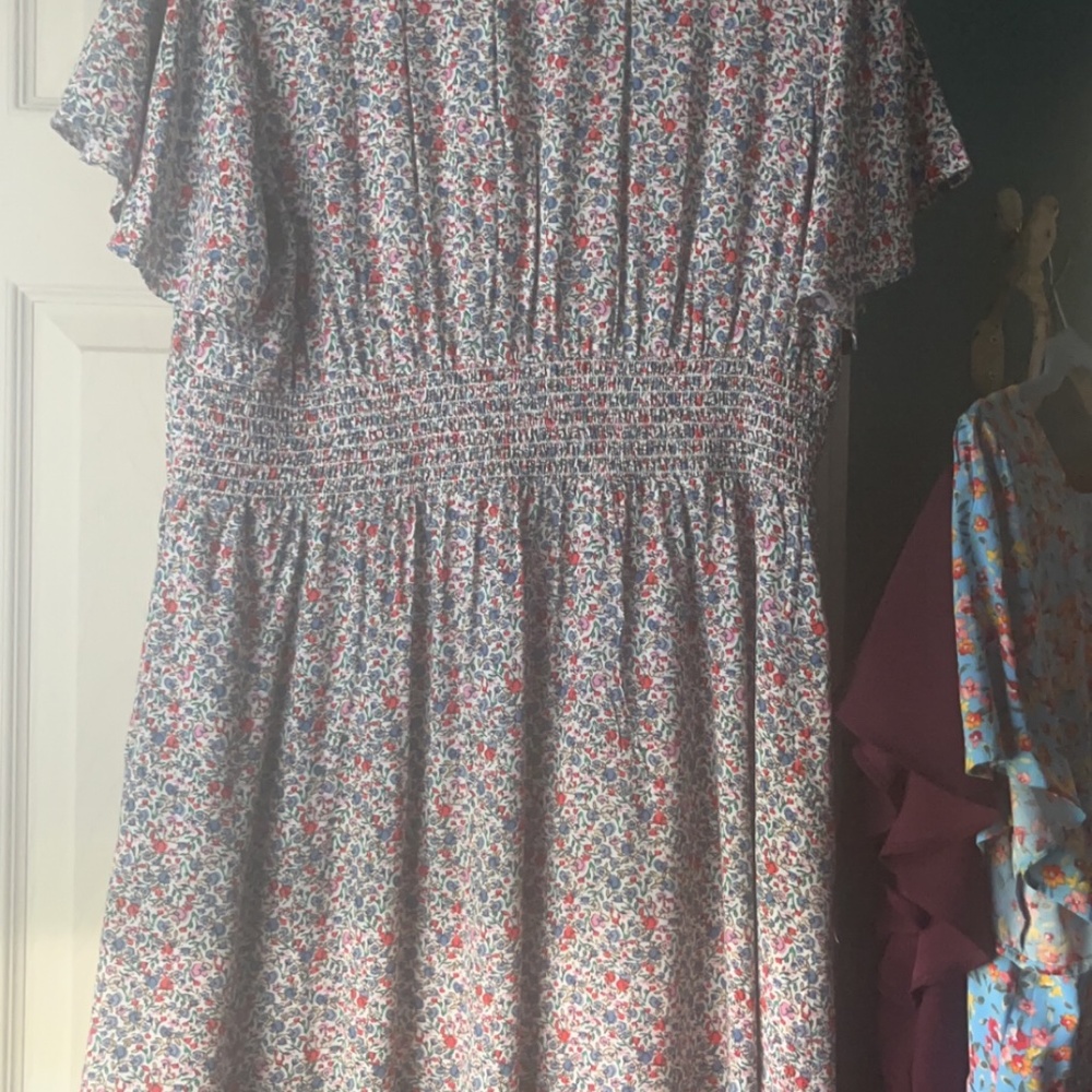 LOFT DRESS SIZE 12 - Picture 3 of 3